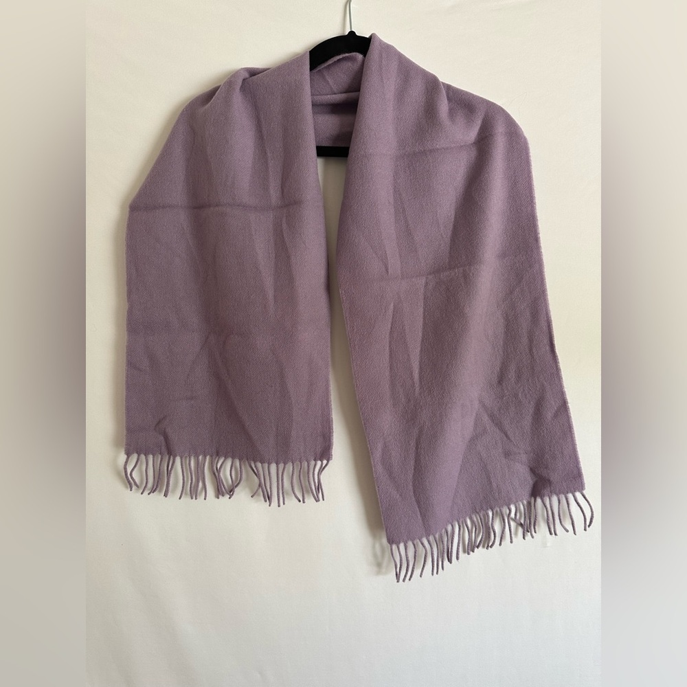 100% Pure Cashmere Scarf Purple Made in France Light Weight 54 x 11.5